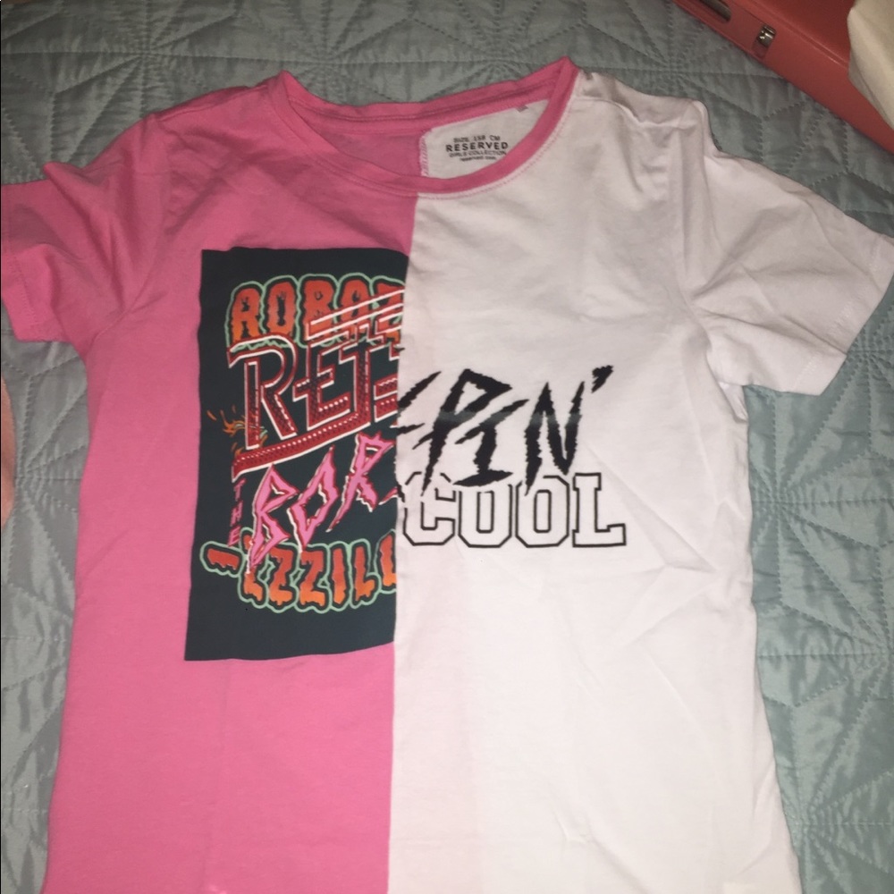 Graphic tee BRAND NEW. Tag was taken off
